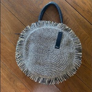 NWT AKAIV Gorgeous Woven Rattan Basket Handbag